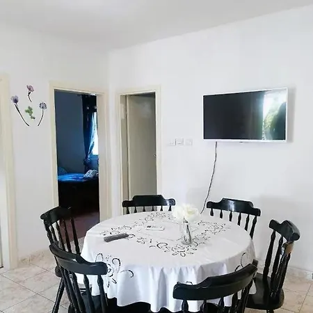 Toni&tina Villa